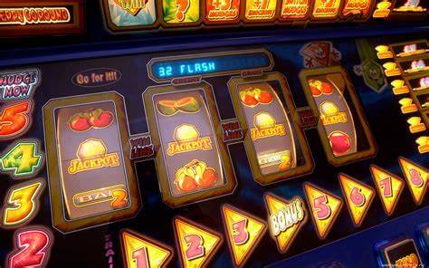 Đắm chìm trong sự phấn khích của slot game, bạn sẽ được trải nghiệm những cung bậc cảm xúc thú vị và có cơ hội trúng Jackpot khổng lồ